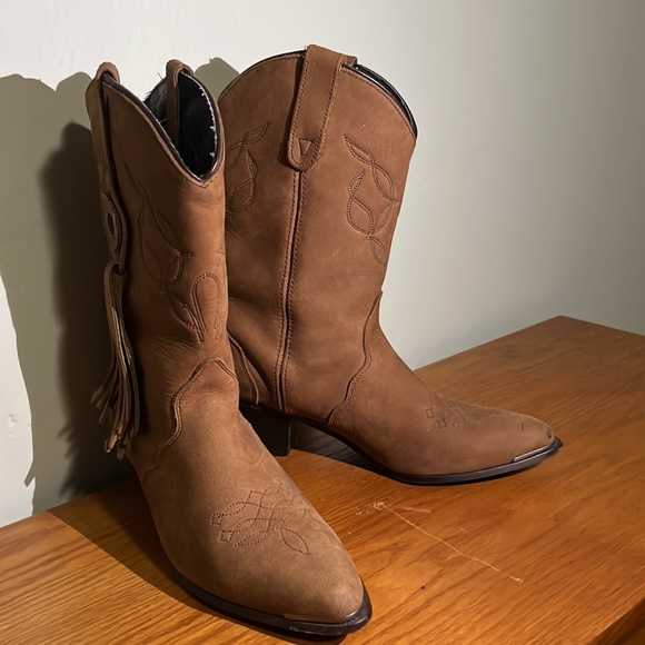 Oak tree, farm suede, western boot - Picture 3 of 7